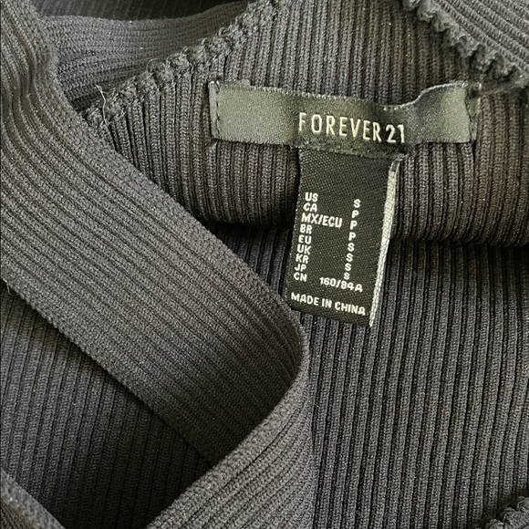 Criss Cross Black Ribbed Women's Top - Picture 2 of 2